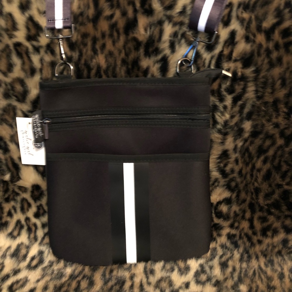 Girlie Girl crossbody